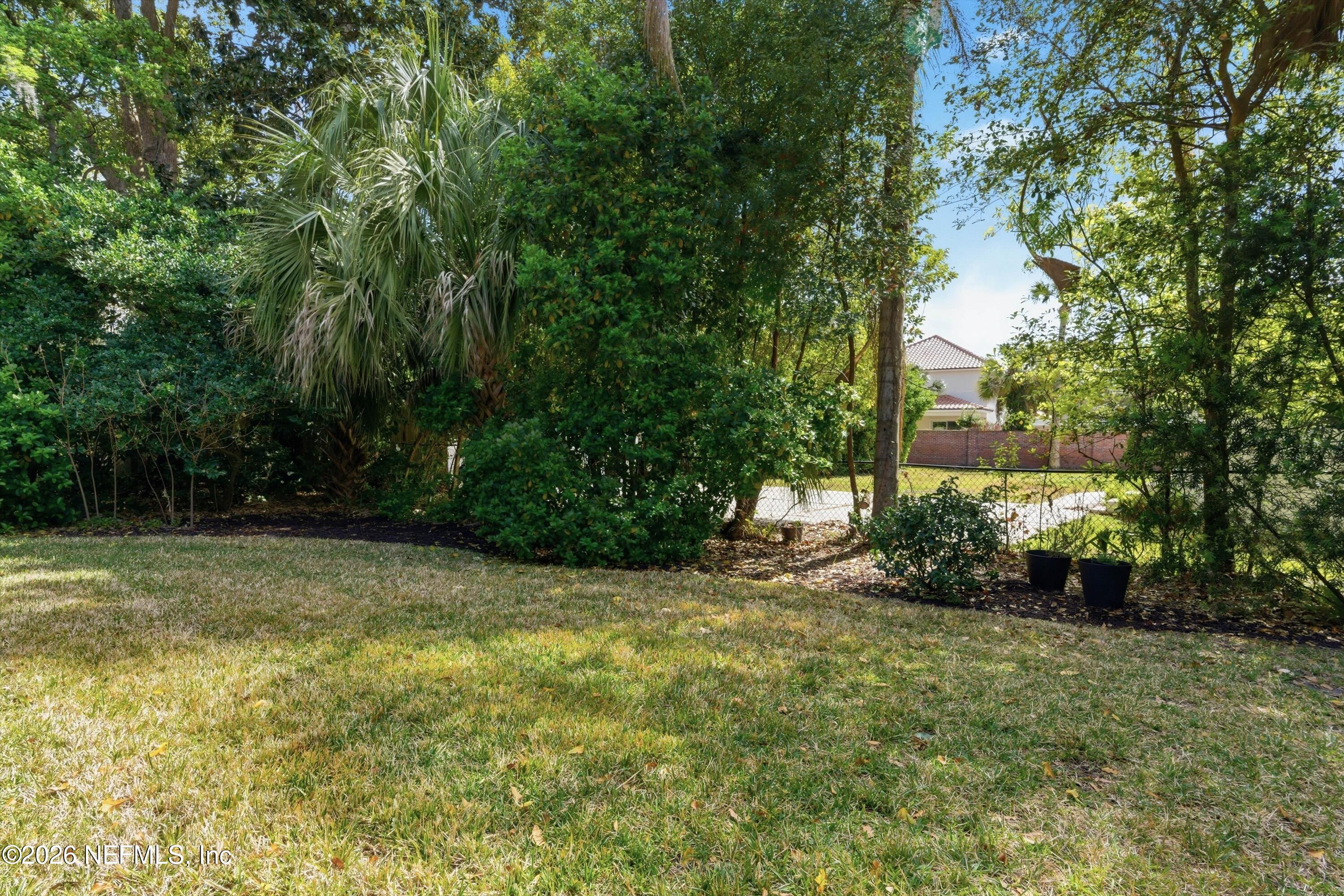 2235 Laurel Road Jacksonville, FL 32207 - Photo 51 of 65 Backyard
