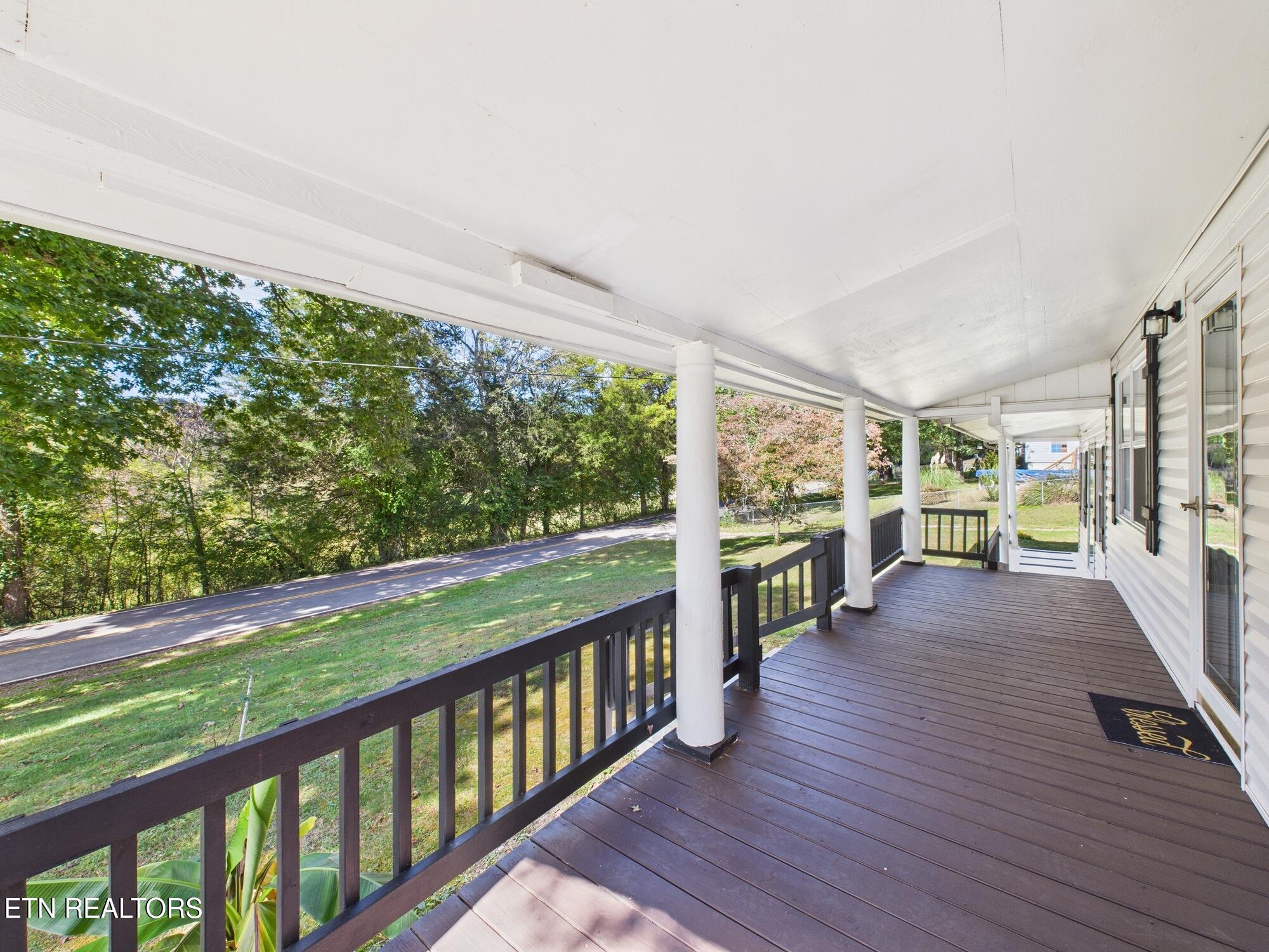 5780 Toestring Valley Road Spring City, TN 37381 - Photo 6 of 37 CAM04523G0-PR0016-STILL019