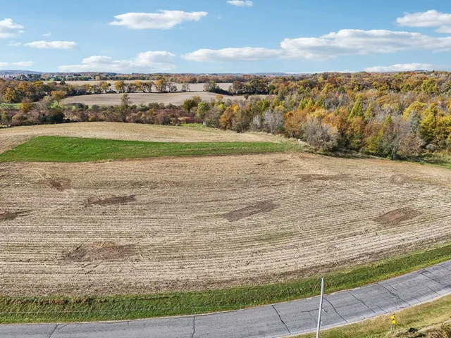 $130,000 | Lot 2 Springer, Lake Mills, WI 53551