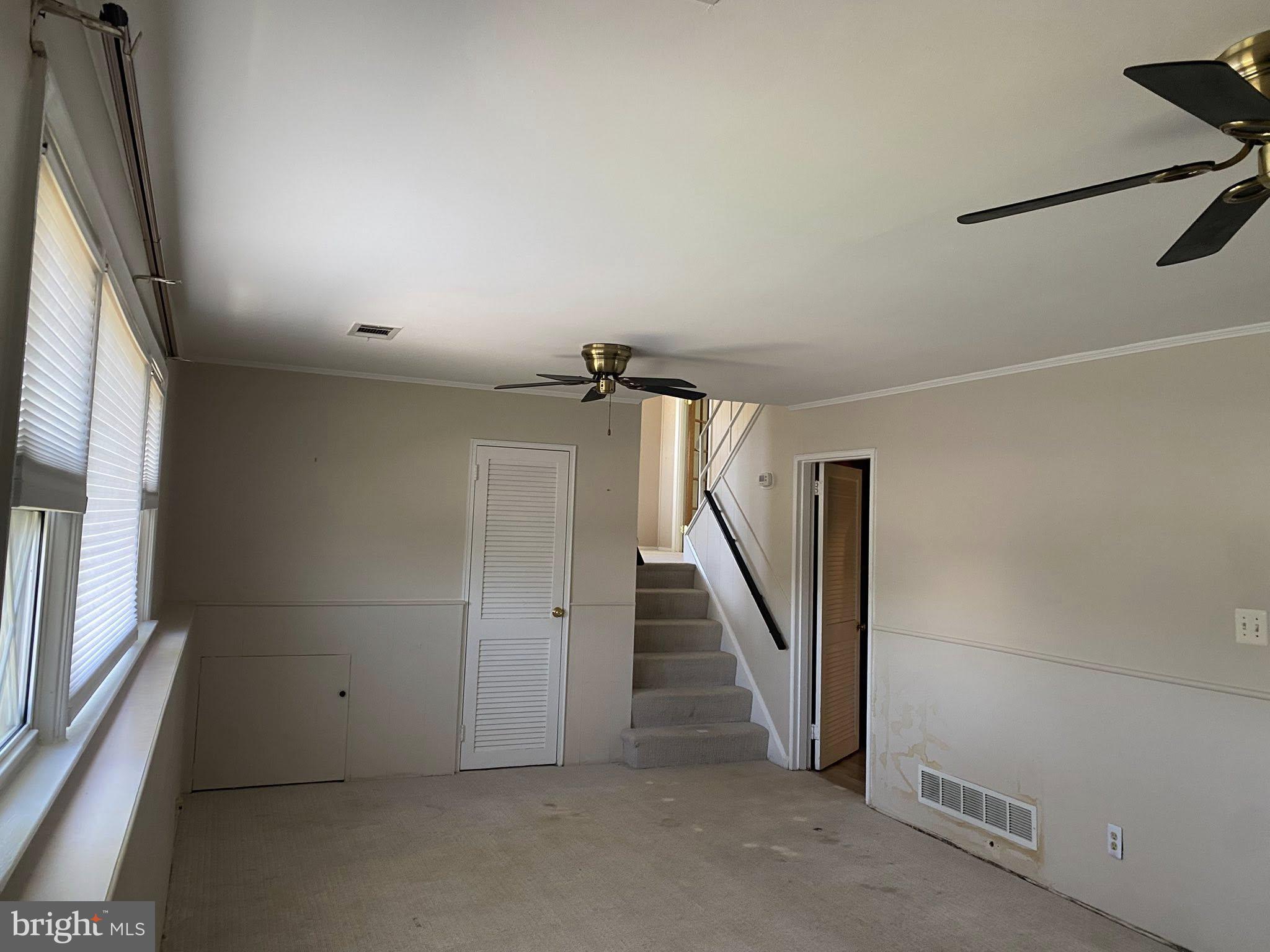 320 Ardmore Road Linthicum Heights, MD 21090 - Photo 13 of 23