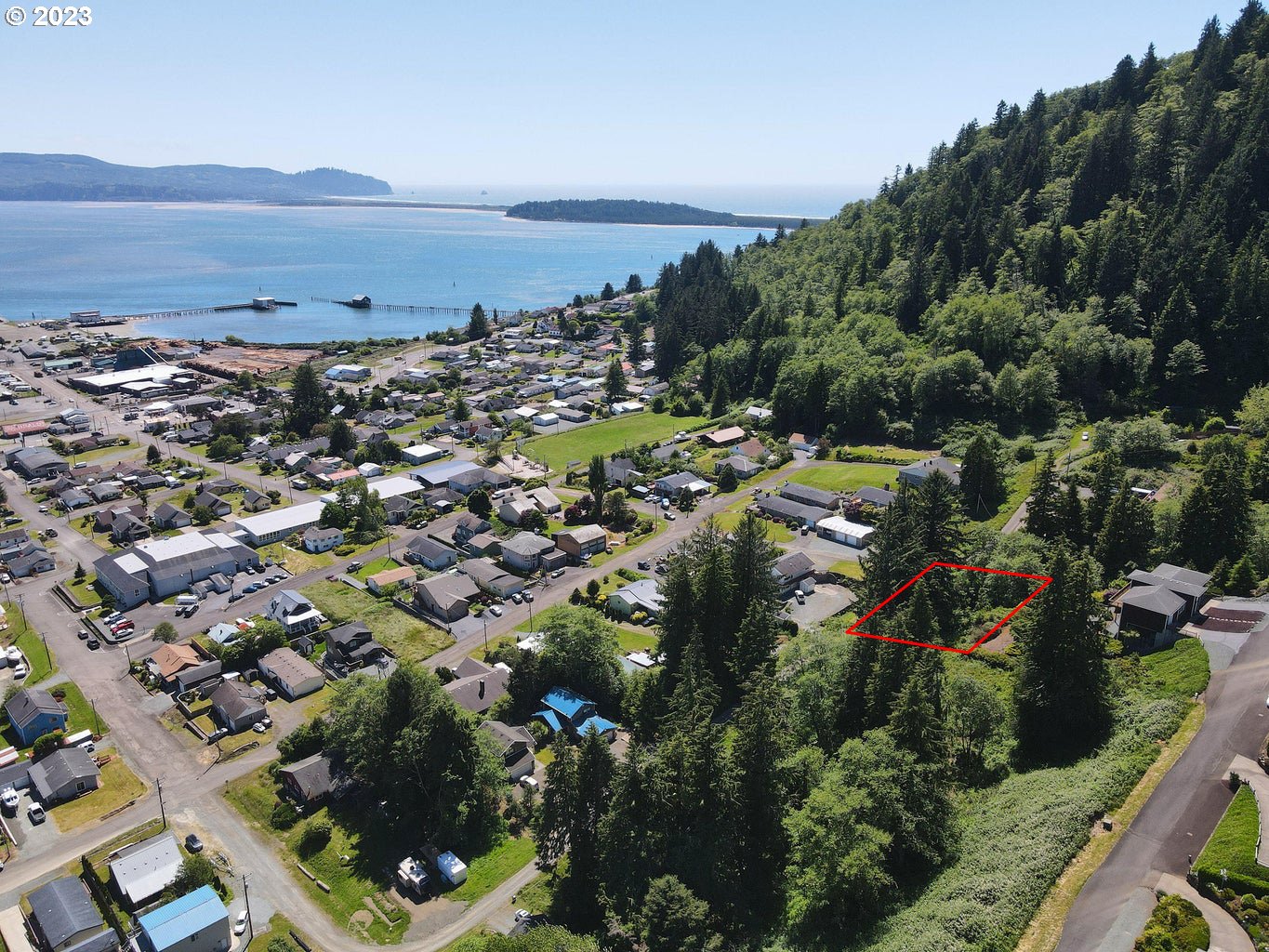 4 Fir Avenue Garibaldi, OR 97118 - Photo 1 of 14 Gallery Image 1