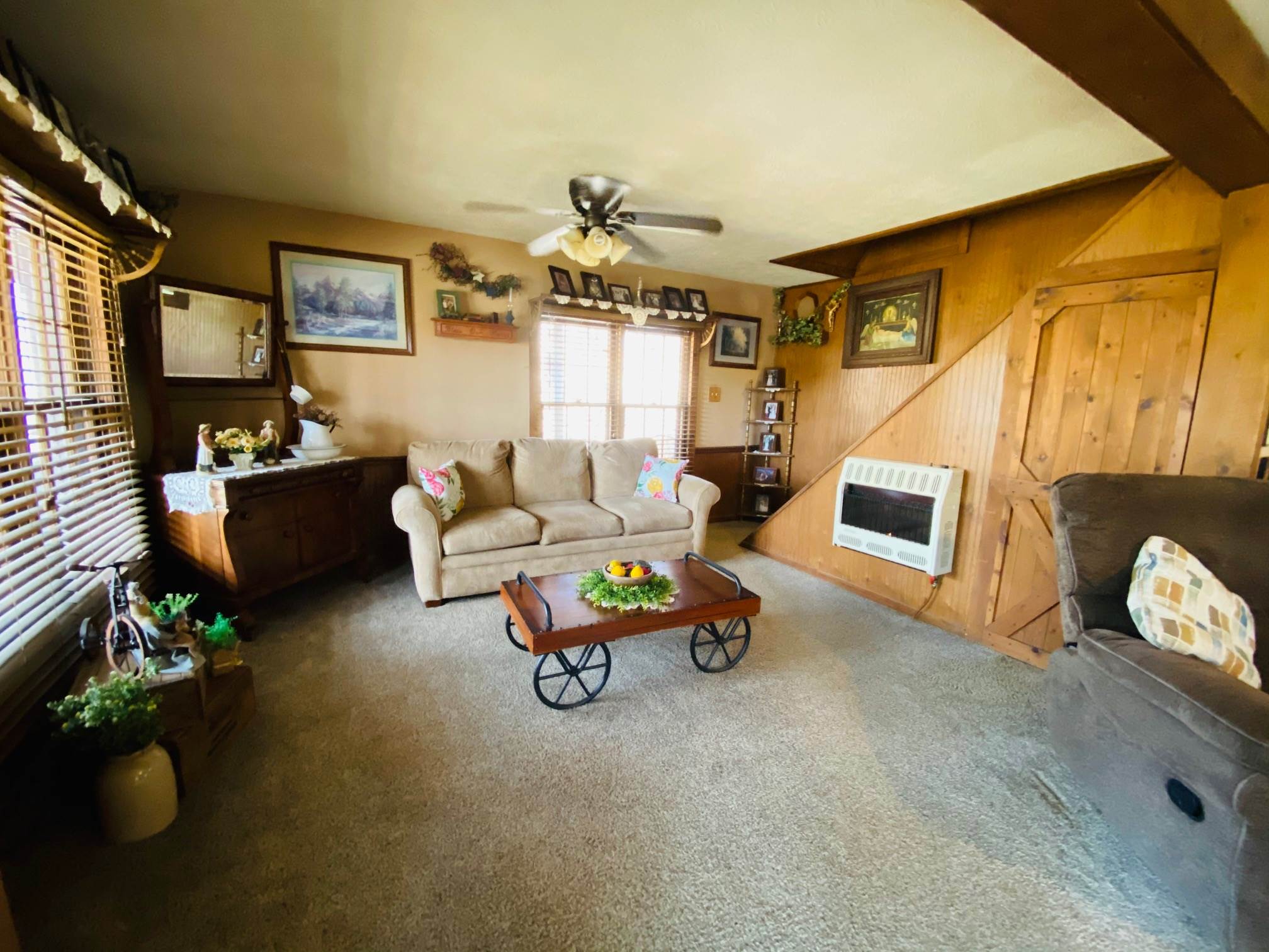 12315 Overlook Road English, IN 47118 - Photo 9 of 23 Gallery Image 9