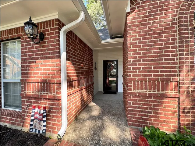 a view of front door of house
