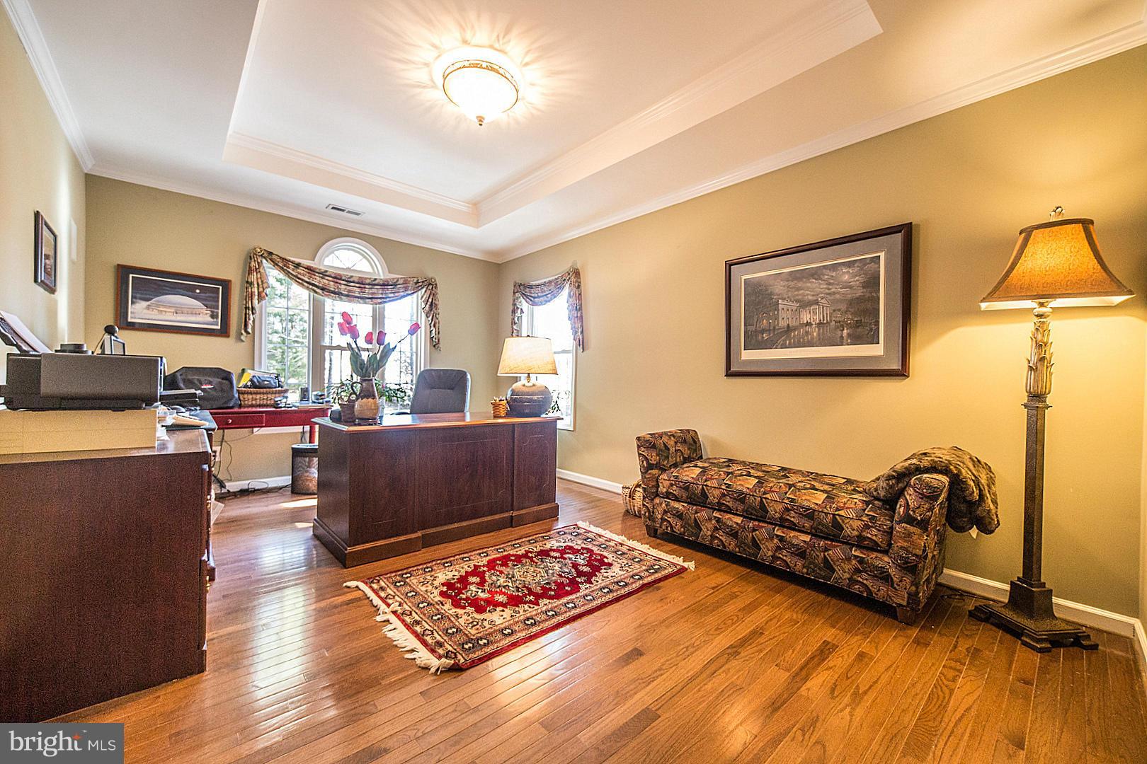 7 Beaver Ridge Road Stafford, VA 22556 - Photo 19 of 30 Main level office in master wing w/hardwood