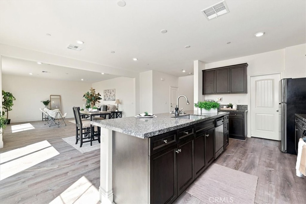 5370 Blue Ridge Way Fontana, CA 92336 - Photo 22 of 64 Gallery Image 22