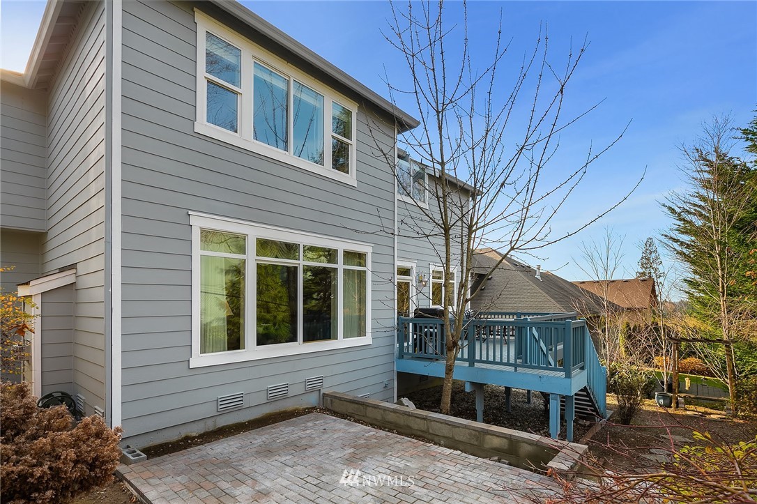 16702 Southeast 165th Way Renton, WA 98058 - Photo 10 of 19