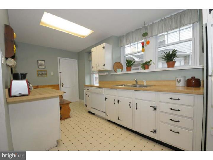 503 East Darby Road Havertown, PA 19083 - Photo 9 of 22 Kitchen