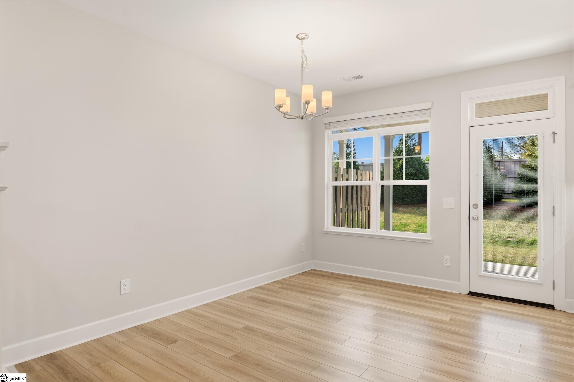 314 Hollenbeck Place Greenville, SC 29607 - Photo 11 of 34