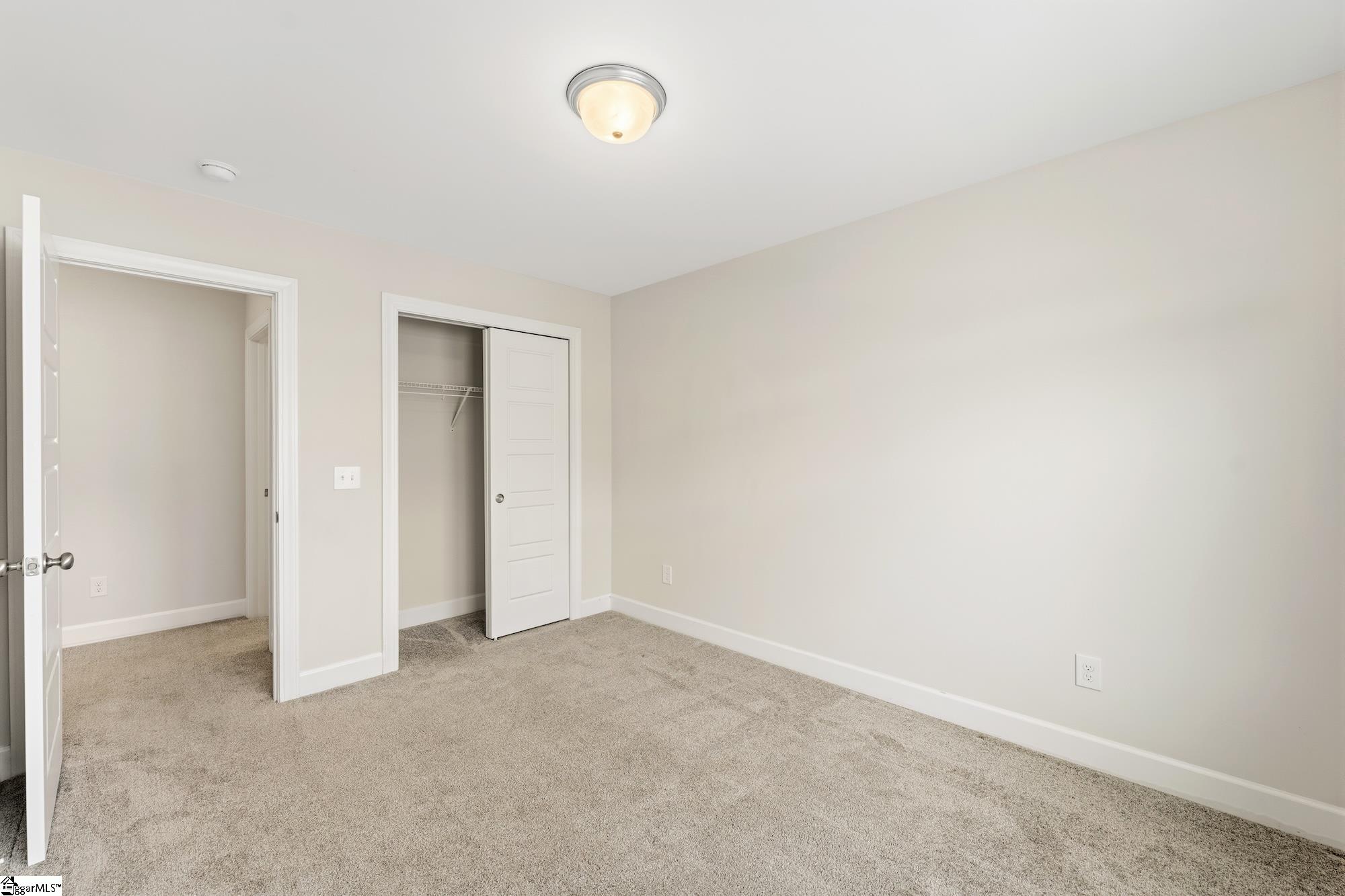 314 Hollenbeck Place Greenville, SC 29607 - Photo 29 of 34