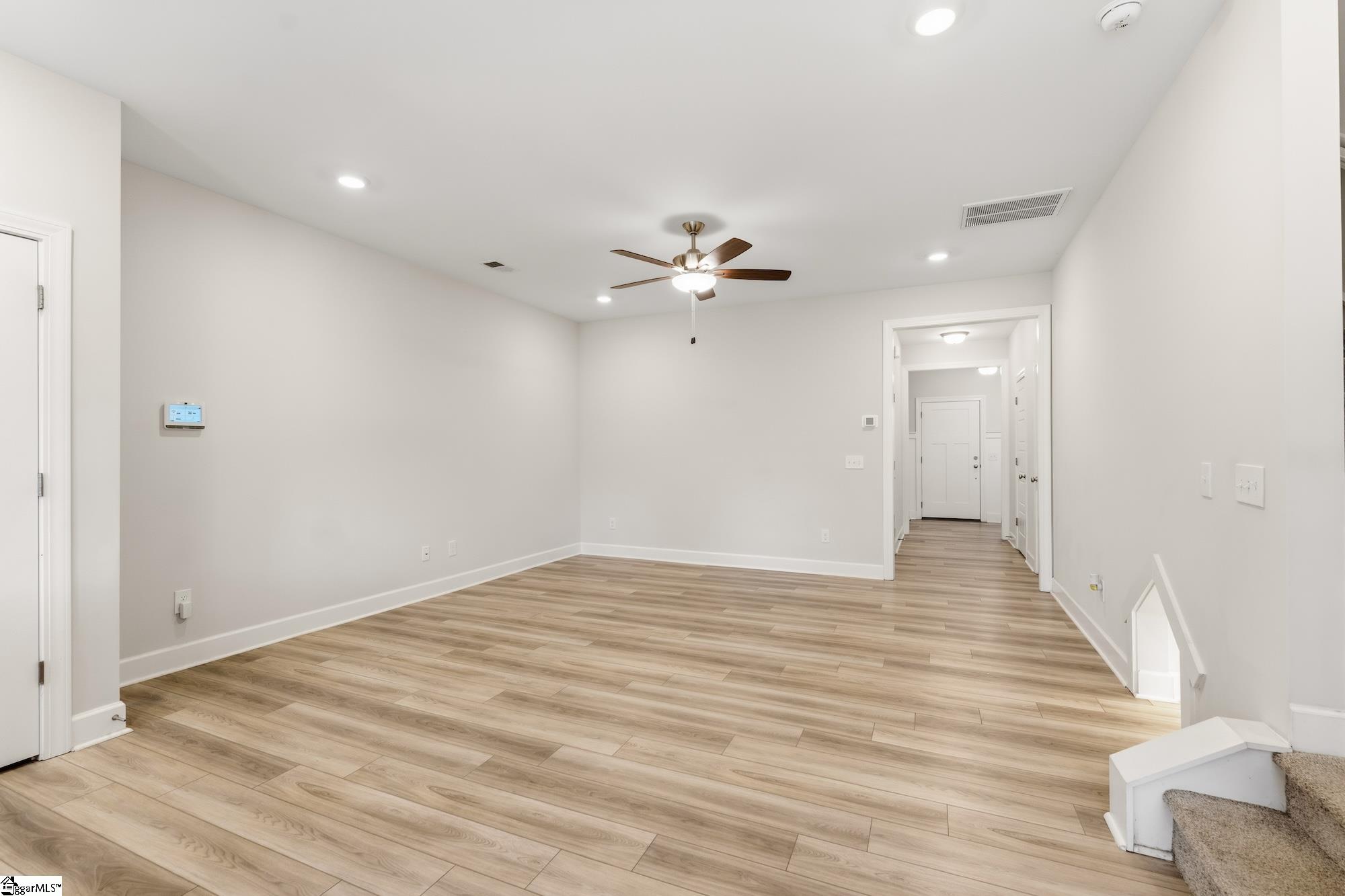 314 Hollenbeck Place Greenville, SC 29607 - Photo 9 of 34