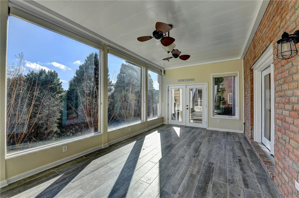 8360 Kenningston Way Duluth, GA 30097 - Photo 5 of 54