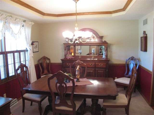1474 Plum Tree Road Bettendorf, IA 52722 - Photo 3 of 9 Gallery Image 3