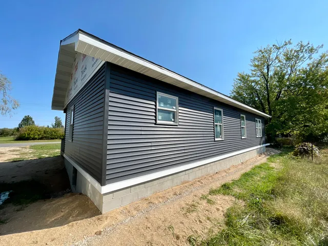 $358,250 | 6193 South Pere Marquette Highway, Pentwater, MI 49449