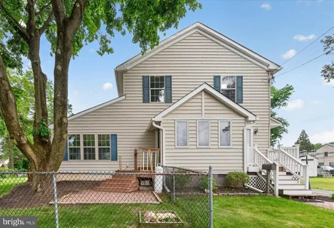 $550,000 | 280 Olive Street, Warminster, PA 18974