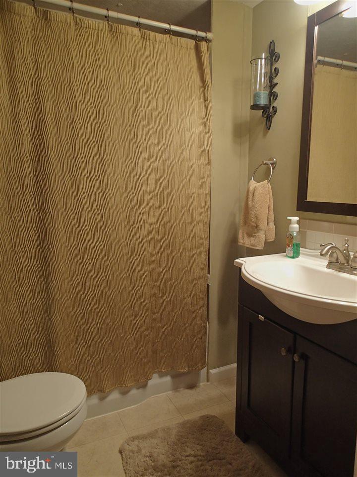 935 Cola Road Middletown, PA 17057 - Photo 14 of 25 Gallery Image 14