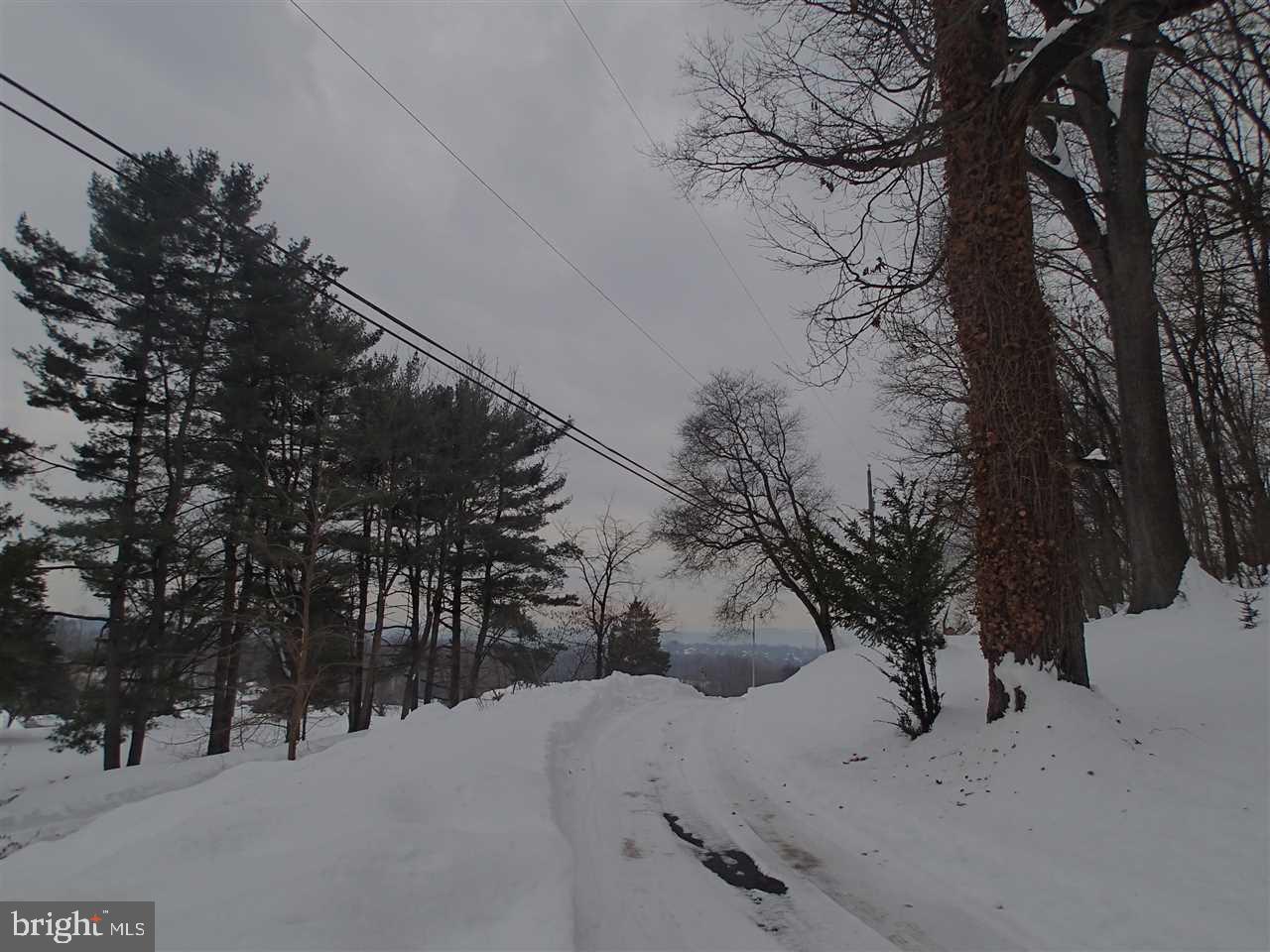 935 Cola Road Middletown, PA 17057 - Photo 2 of 25 Gallery Image 2