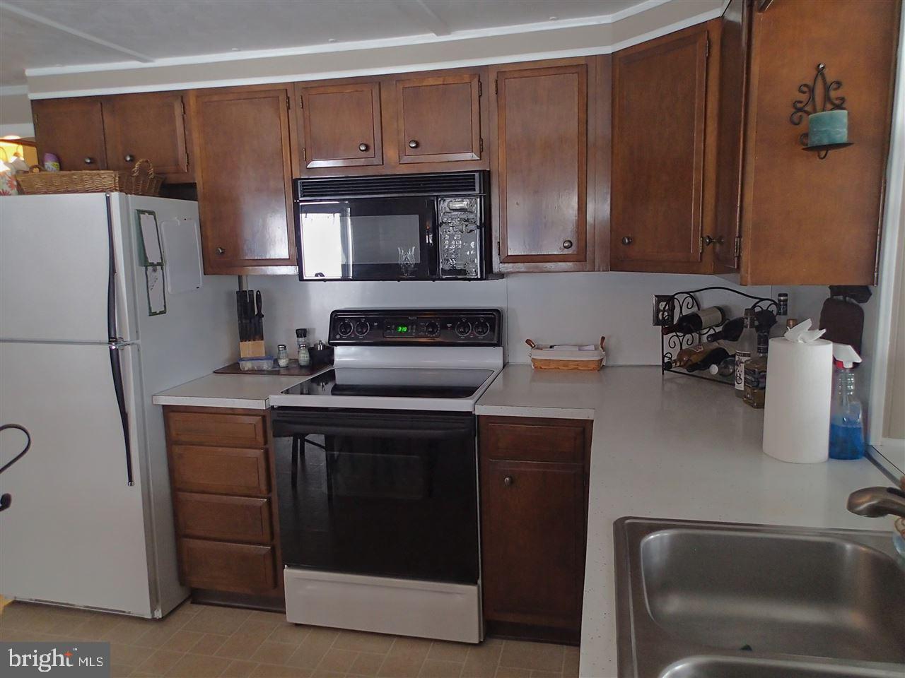 935 Cola Road Middletown, PA 17057 - Photo 5 of 25 Gallery Image 5