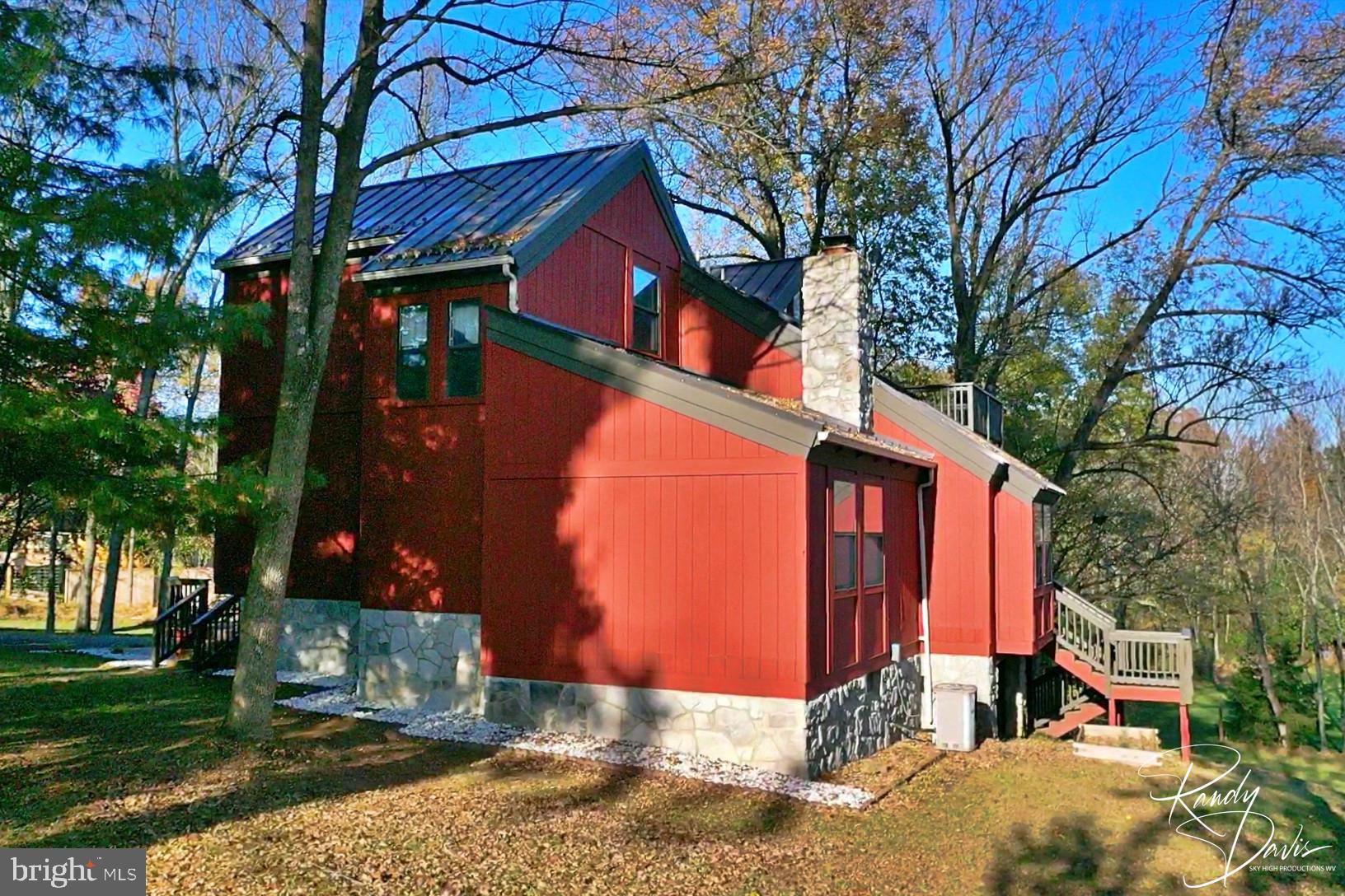 1002 Morgan Grove Road Shepherdstown, WV 25443 - Photo 3 of 95 Gallery Image 3