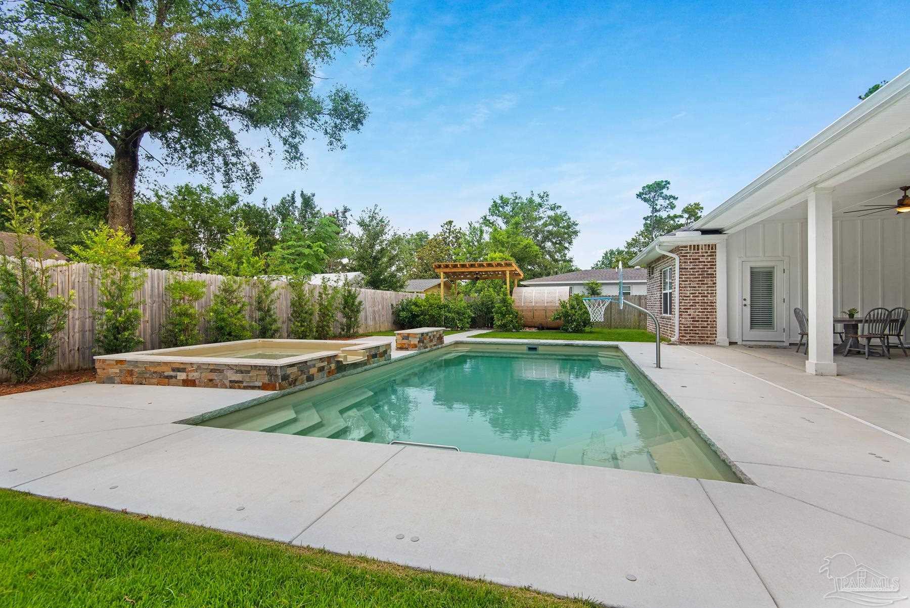 3510 Dunfries Road Pensacola, FL 32503 - Photo 39 of 49 Gallery Image 39