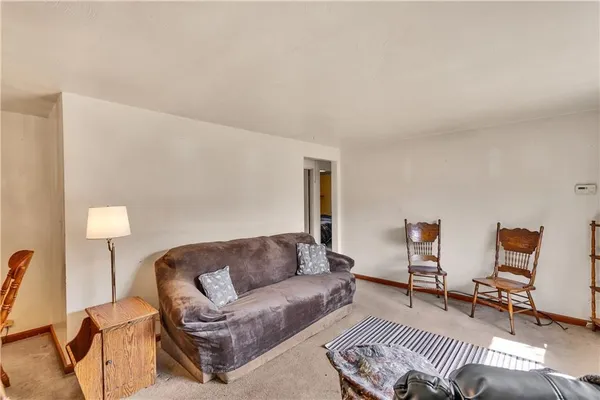 $200,000 | 4060 Hart Court, Murrysville, PA 15668