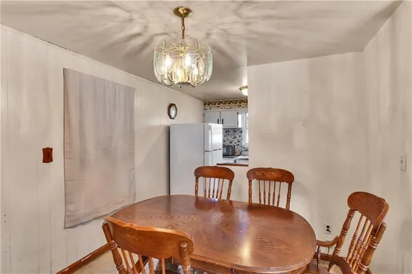 $200,000 | 4060 Hart Court, Murrysville, PA 15668