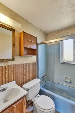 $200,000 | 4060 Hart Court, Murrysville, PA 15668