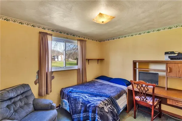 $200,000 | 4060 Hart Court, Murrysville, PA 15668