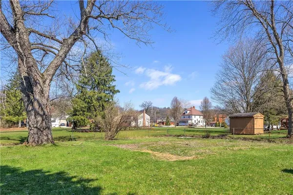 $200,000 | 4060 Hart Court, Murrysville, PA 15668