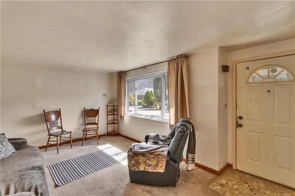 $200,000 | 4060 Hart Court, Murrysville, PA 15668