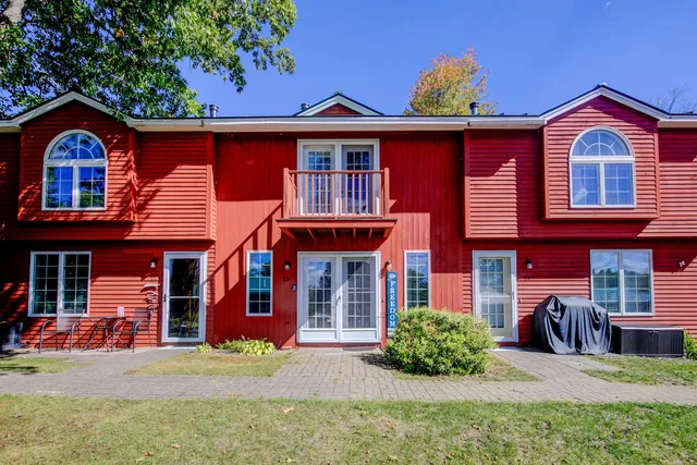 $1,800 | 98 Washington Road, Unit 23, Freedom, NH 03836