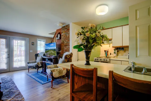 $1,800 | 98 Washington Road, Unit 23, Freedom, NH 03836