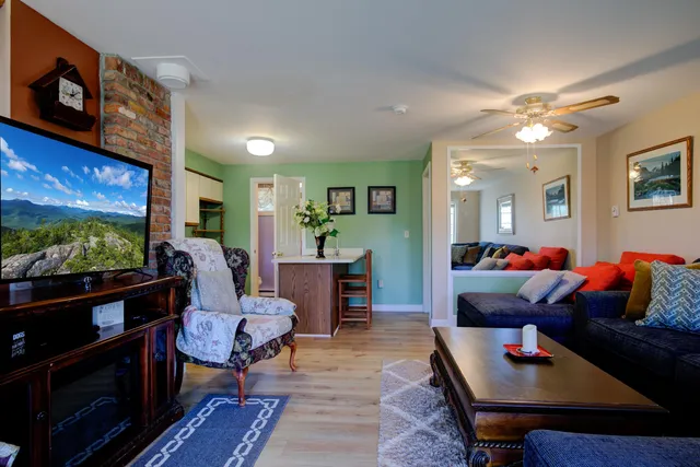 $1,800 | 98 Washington Road, Unit 23, Freedom, NH 03836