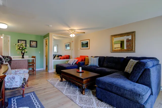 $1,800 | 98 Washington Road, Unit 23, Freedom, NH 03836