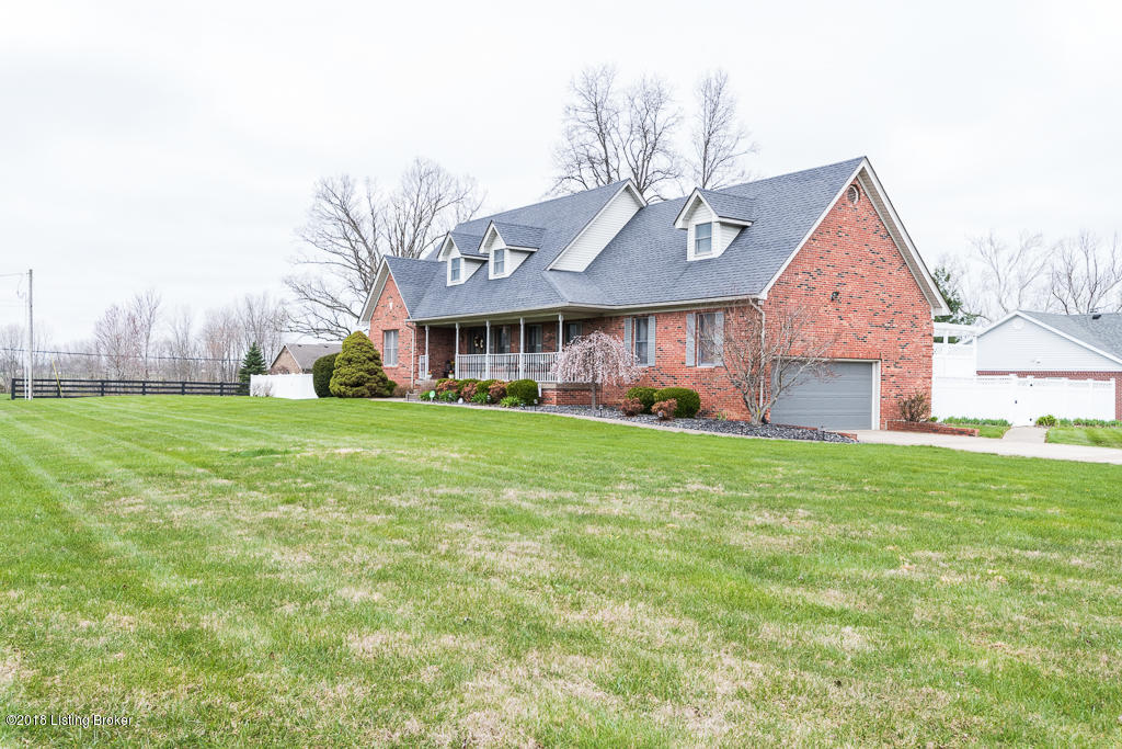 158 Floyds Fork Road Shepherdsville, KY 40165 - Photo 4 of 65 DSC_2195