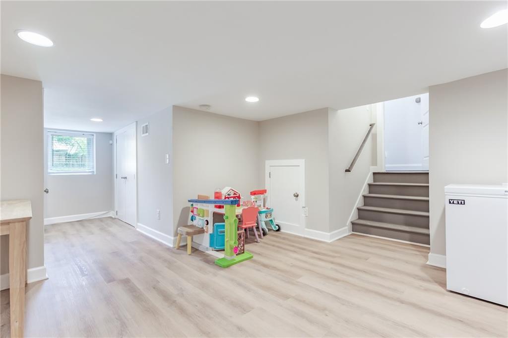 2171 Azalea Circle Decatur, GA 30033 - Photo 21 of 26