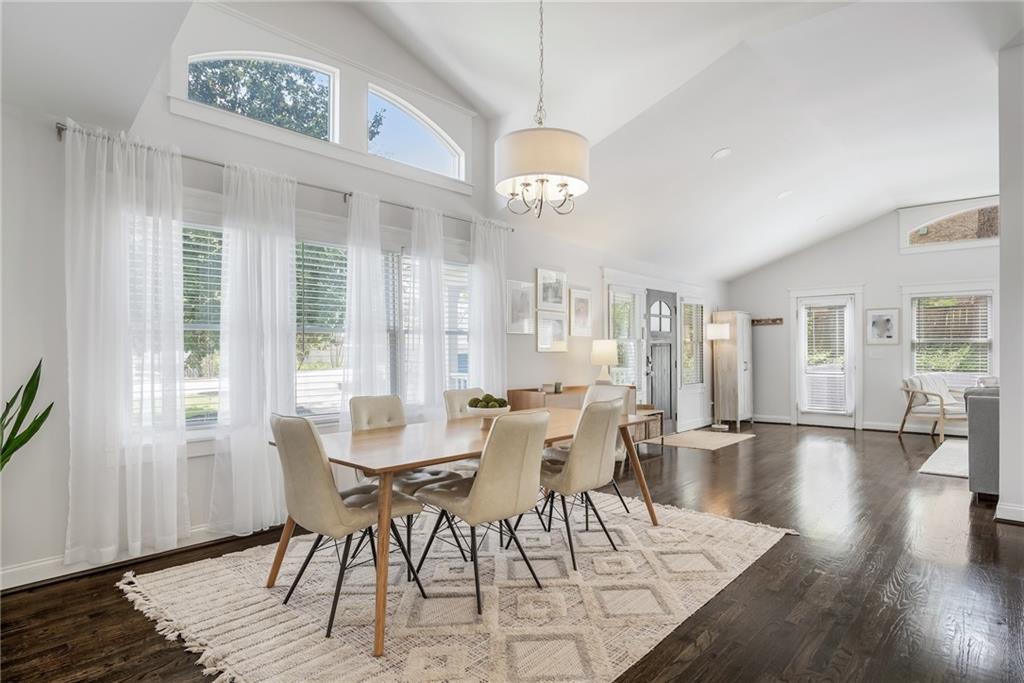 2171 Azalea Circle Decatur, GA 30033 - Photo 5 of 26