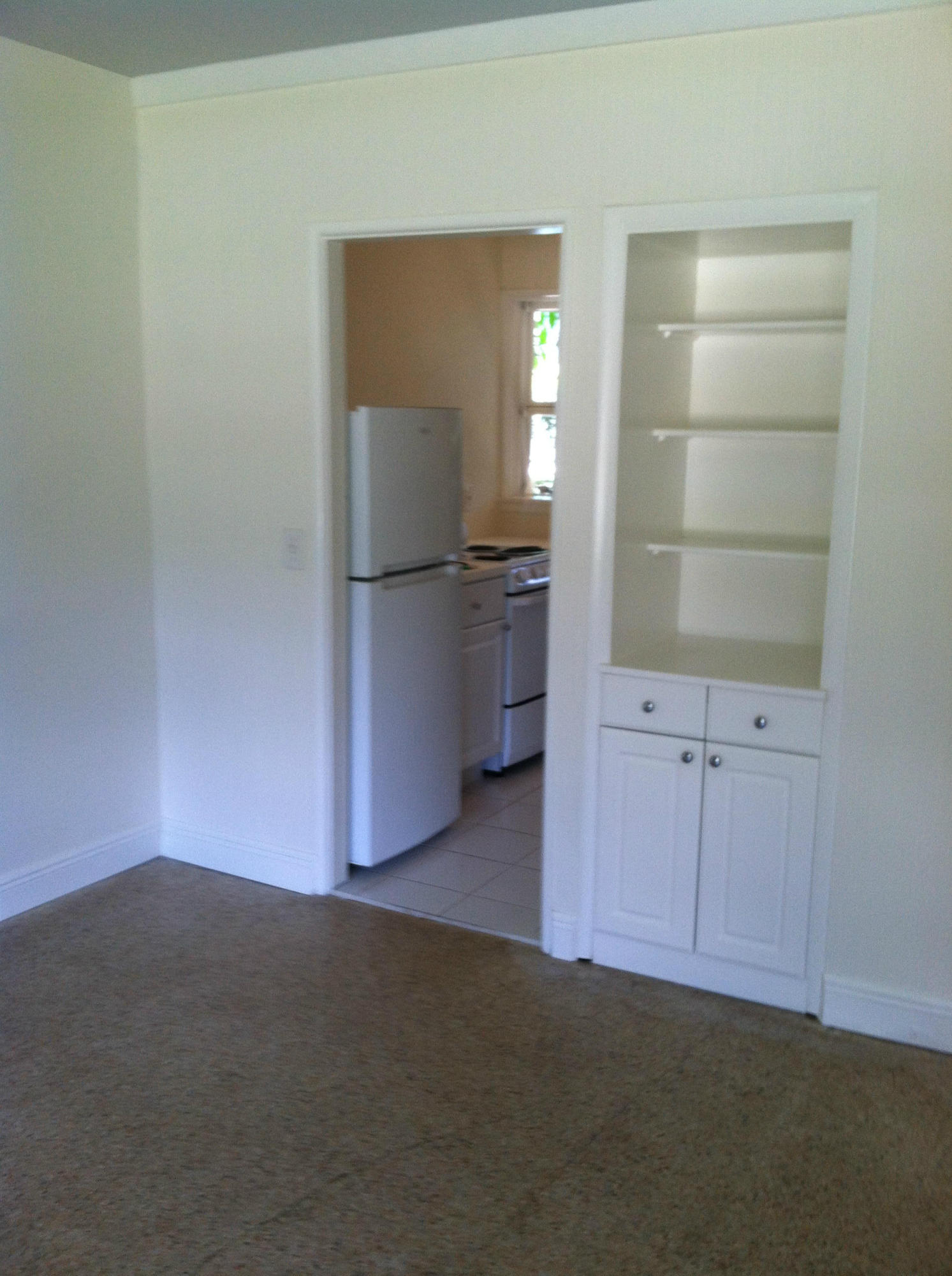 917 Bucida Road, Unit 3 Delray Beach, FL 33483 - Photo 5 of 22 a view of empty room
