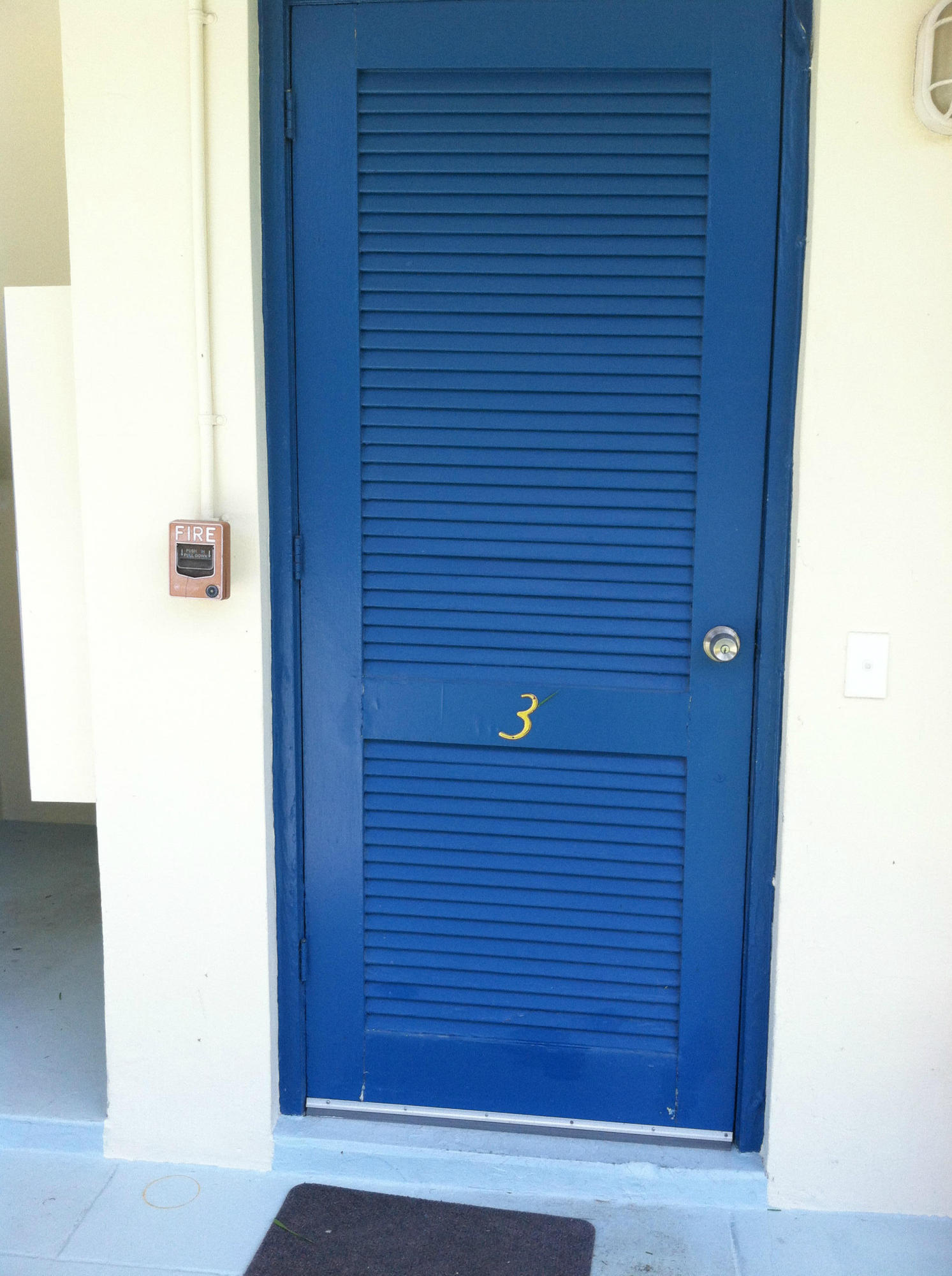 917 Bucida Road, Unit 3 Delray Beach, FL 33483 - Photo 8 of 22 a view of front door