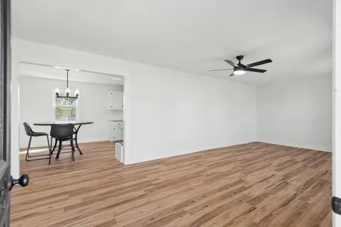 $524,900 | 829 Highway 52 West, Portland, TN 37148