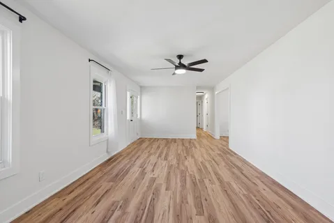 $524,900 | 829 Highway 52 West, Portland, TN 37148