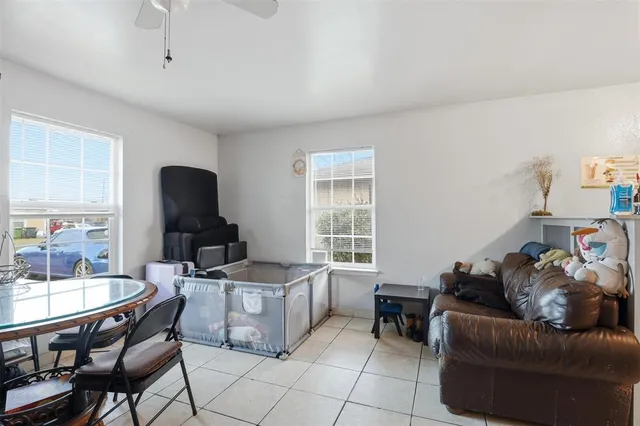 $269,000 | 116 Maple Street, Unit A, Arlington, TX 76011