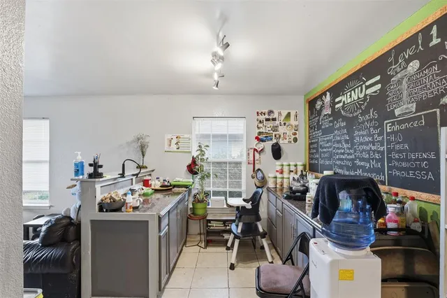 $269,000 | 116 Maple Street, Unit A, Arlington, TX 76011