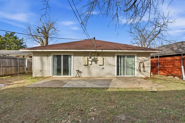 $269,000 | 116 Maple Street, Unit A, Arlington, TX 76011