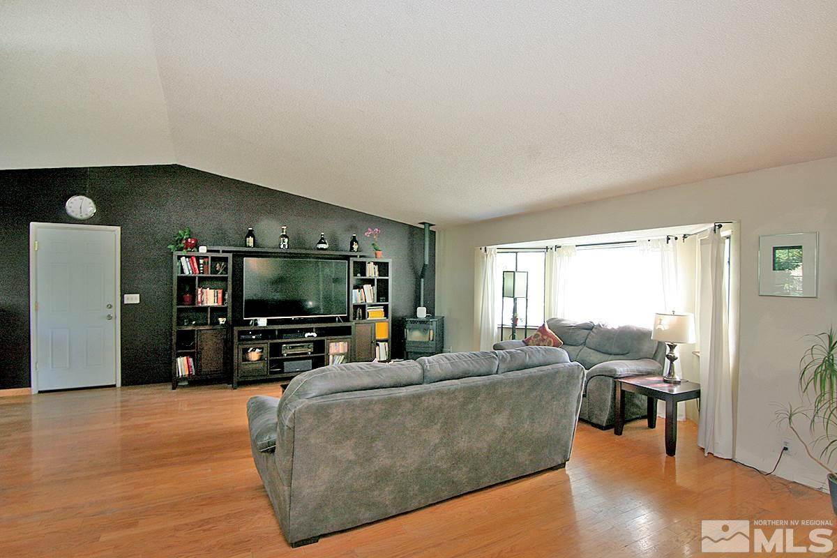 14390 Virginia Foothills Drive Reno, NV 89521 - Photo 5 of 16 Photo 5