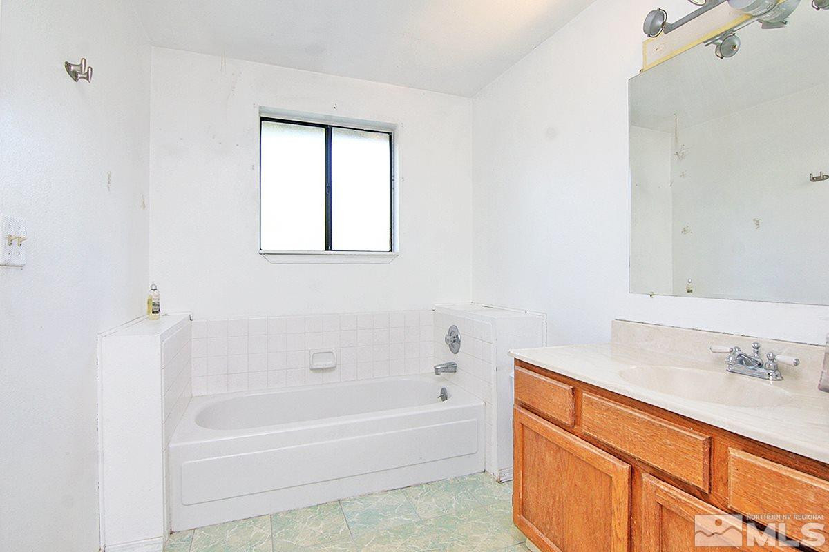 14390 Virginia Foothills Drive Reno, NV 89521 - Photo 10 of 16 Photo 10