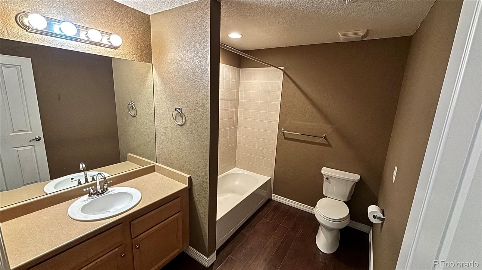 2133 Krisron Road, Unit D203 Fort Collins, CO 80525 - Photo 14 of 19