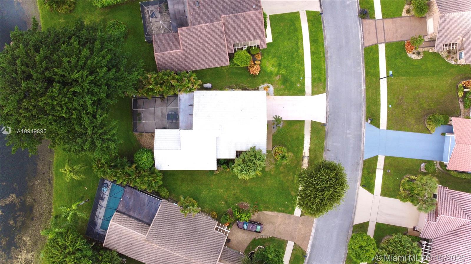 10108 Camelback Lane Boca Raton, FL 33498 - Photo 23 of 25 Gallery Image 23