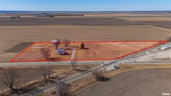 $249,900 | 1881 Old State Route 121, Lincoln, IL 62656