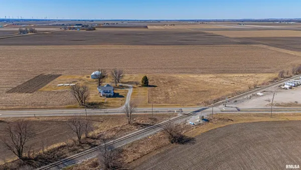 $249,900 | 1881 Old State Route 121, Lincoln, IL 62656