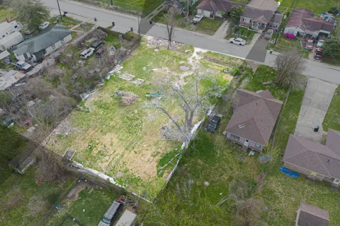 $139,000 | 862 Granville Drive, Houston, TX 77091